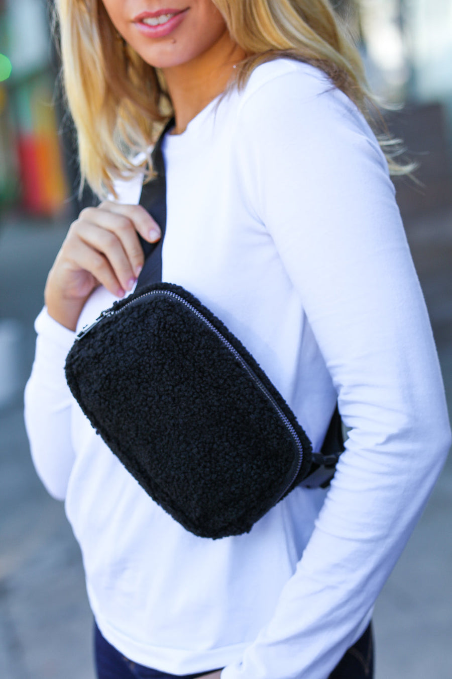 Black Sherpa Sling Bag