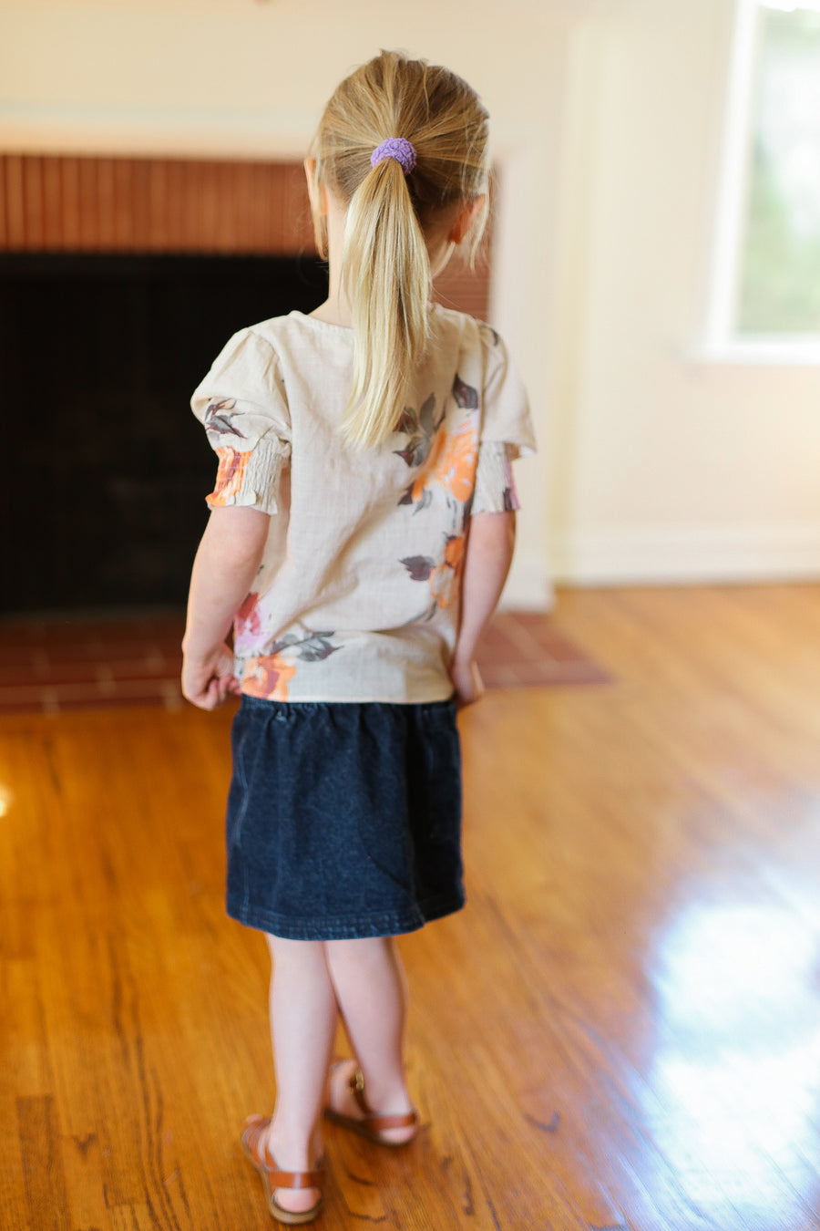 Kids Oatmeal Floral Ruche Sleeve Blouse