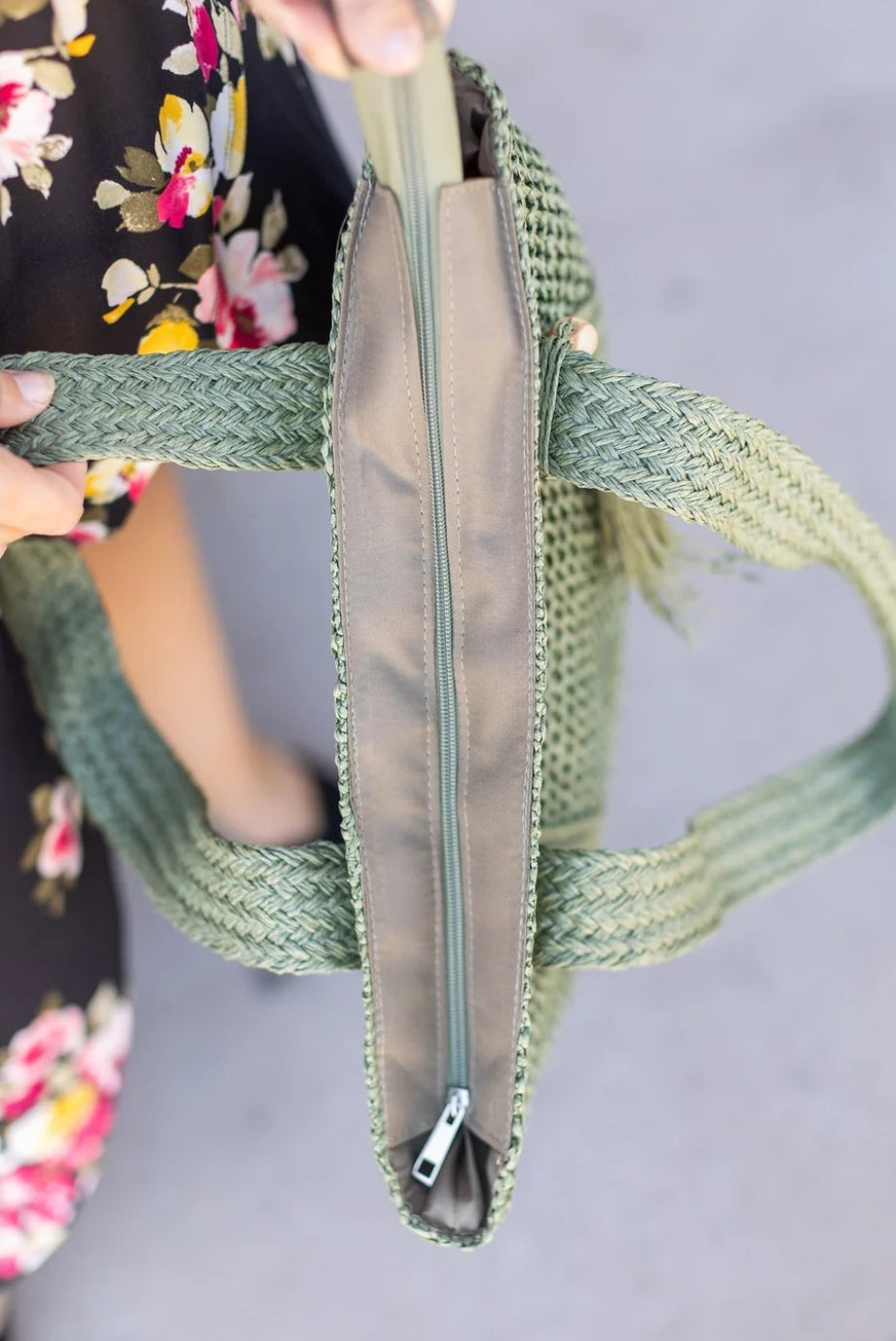Classic Woven Bag - Olive