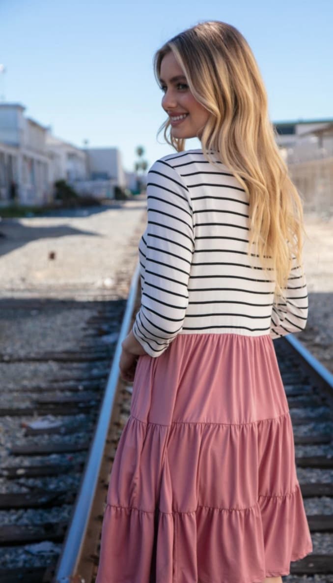 3XL Striped Mauve Tiered Dress with Pockets