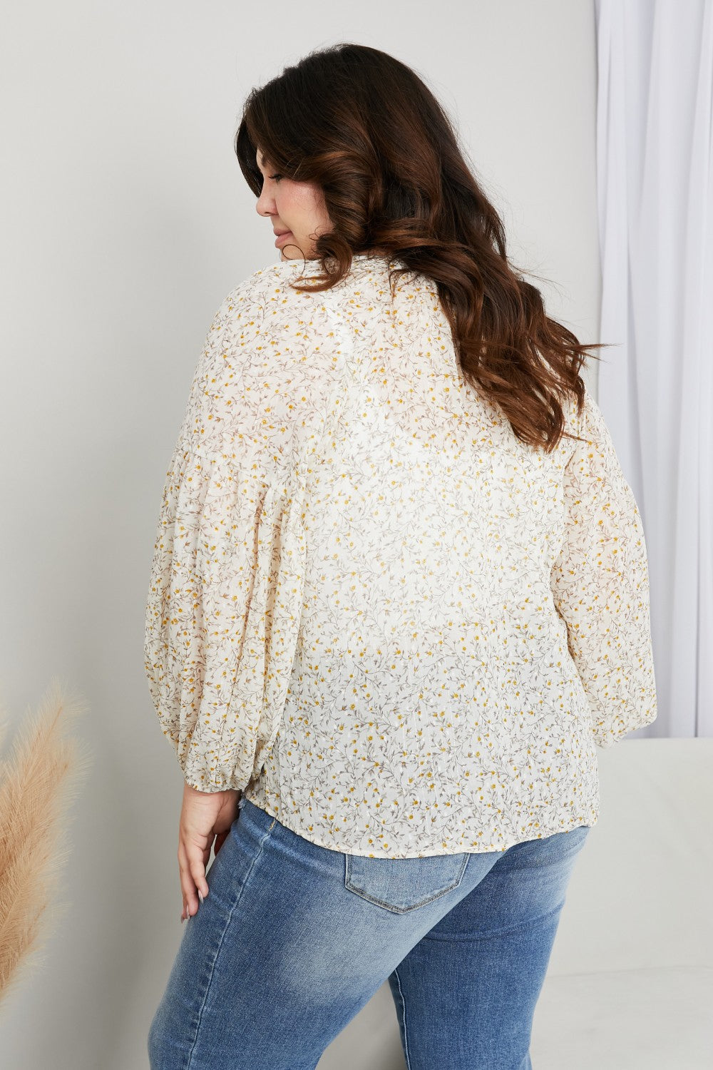 Ivory Floral Balloon Sleeve Blouse