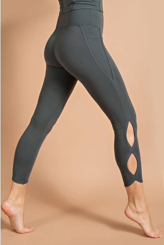 Smoked Spruce Butter Cropped Yoga Leggings